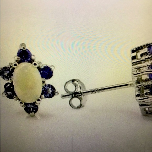 Beautiful women’s 14k white gold Tanzanite & Opal Designer Earrings - Picture 2 of 5